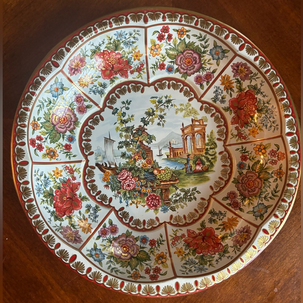 Vintage 1971 Daher Decorated Ware 10" Metal Bowl English Roses Garden Sailboats